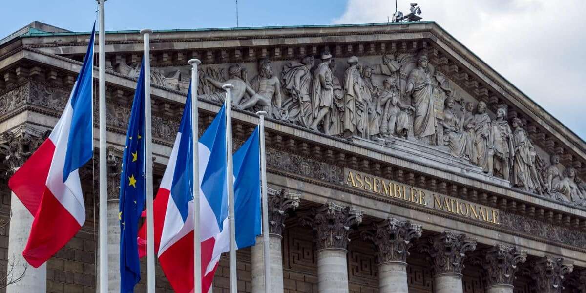Stock photo of the Assemblee Nationale in France, used as a header image for blog titled: 'France PDP Accreditation: Transalis approved ahead of 2026 eInvoicing mandate'